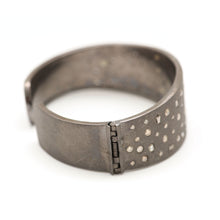 画像をギャラリービューアに読み込む, Sterling Silver Diamond Cuff Bracelet