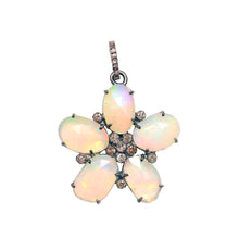 Laden Sie das Bild in den Galerie-Viewer, SOLD TO L***Diamond Opal Flower Pendant
