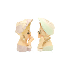 Laden Sie das Bild in den Galerie-Viewer, Vintage 1960s Inarco Small Lady Head Vases