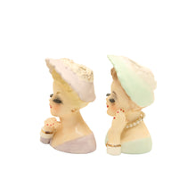 Laden Sie das Bild in den Galerie-Viewer, Vintage 1960s Inarco Small Lady Head Vases