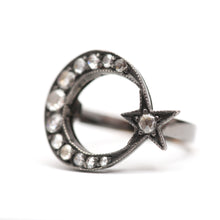 Laden Sie das Bild in den Galerie-Viewer, 18k Rose Cut Diamond Celestial Ring