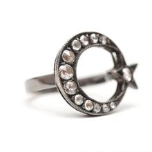 Laden Sie das Bild in den Galerie-Viewer, 18k Rose Cut Diamond Celestial Ring