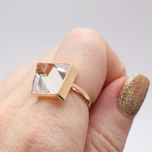 將圖片載入圖庫檢視器 14k Quartz Pyramid Ring