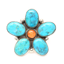 Laden Sie das Bild in den Galerie-Viewer, Large Turquoise Daisy Ring