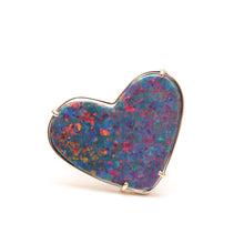 Laden Sie das Bild in den Galerie-Viewer, 14k Wild Heart Opal Ring 2