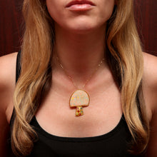 將圖片載入圖庫檢視器 14k Giant Australian Opal Mushroom Pendant