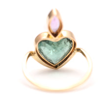 Laden Sie das Bild in den Galerie-Viewer, 14k Teal Tourmaline Flaming Heart Ring