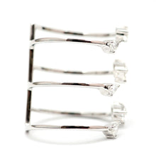 Laden Sie das Bild in den Galerie-Viewer, 18k Jagged Diamond Cuff Ring