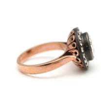 Laden Sie das Bild in den Galerie-Viewer, Giant Rose Cut Diamond Ring with Halo