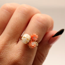 將圖片載入圖庫檢視器 SOLD* 14k Diamond Coral Pearl Skull Ring