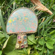 將圖片載入圖庫檢視器 14k Giant Australian Opal Mushroom Pendant