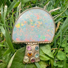 將圖片載入圖庫檢視器 14k Giant Australian Opal Mushroom Pendant