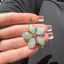 Laden Sie das Bild in den Galerie-Viewer, SOLD TO L***Diamond Opal Flower Pendant