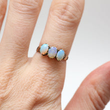 Charger l'image dans la galerie, 9k Victorian Opal Trilogy Ring