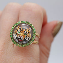 Charger l'image dans la galerie, 14k Crystal Tiger Ring