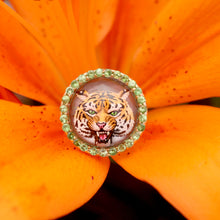 Charger l'image dans la galerie, 14k Crystal Tiger Ring