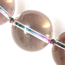 Laden Sie das Bild in den Galerie-Viewer, 14k Giant Rock Crystal Necklace