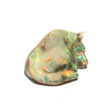 將圖片載入圖庫檢視器 50.5ct Opal Dog Carving