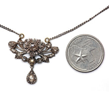 將圖片載入圖庫檢視器 Rose Cut Diamond Floral Necklace