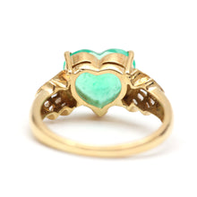 將圖片載入圖庫檢視器 18k Colombian Emerald Heart Ring