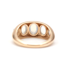 Carica l'immagine nel visualizzatore di Gallery, 14k Moonstone Gypsy Ring- Oval