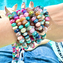 將圖片載入圖庫檢視器 Rainbow Moonstone Diamond Naja Necklace