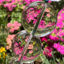 Laden Sie das Bild in den Galerie-Viewer, 14k Giant Rock Crystal Necklace