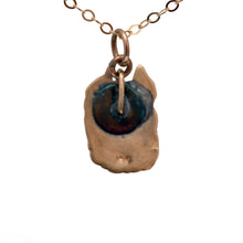 將圖片載入圖庫檢視器 14k Art Nouveau Dog Pendant