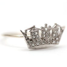 將圖片載入圖庫檢視器 Victorian Diamond Crown Ring