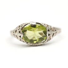 將圖片載入圖庫檢視器 10k Peridot Art Deco RIng