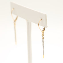 Carica l'immagine nel visualizzatore di Gallery, 14k Diamond Spike Earrings
