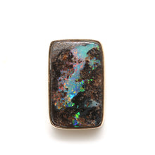 將圖片載入圖庫檢視器 14k Chunky Space Opal Pendant
