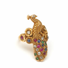 Laden Sie das Bild in den Galerie-Viewer, 14k Multigem Peacock Ring
