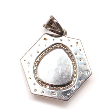 Laden Sie das Bild in den Galerie-Viewer, Diamond Opal Pendant
