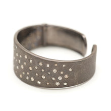 画像をギャラリービューアに読み込む, Sterling Silver Diamond Cuff Bracelet
