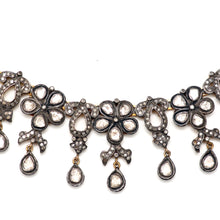 將圖片載入圖庫檢視器 14k/Sterling Diamond Flower Necklace
