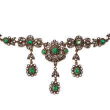 Laden Sie das Bild in den Galerie-Viewer, Antique Emerald Rose Cut Diamond Necklace
