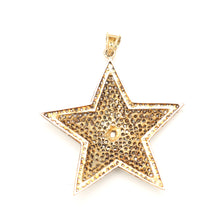 Laden Sie das Bild in den Galerie-Viewer, Rose Cut Diamond Star Pendant
