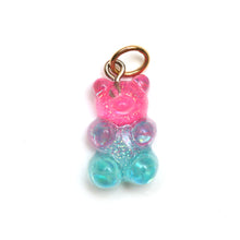 Laden Sie das Bild in den Galerie-Viewer, 14k Glitter Bear Charm BlueRazz
