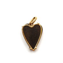 Carica l'immagine nel visualizzatore di Gallery, 14k Boulder Opal Heart Pendant
