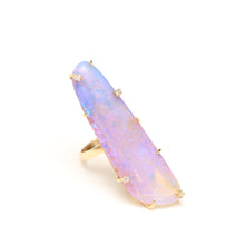 Laden Sie das Bild in den Galerie-Viewer, 14k Diamond Lilac Pipe Opal Ring
