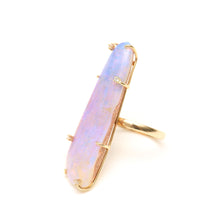 Laden Sie das Bild in den Galerie-Viewer, 14k Diamond Lilac Pipe Opal Ring
