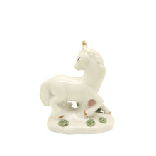 画像をギャラリービューアに読み込む, Porcelain Unicorn
