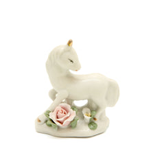 画像をギャラリービューアに読み込む, Porcelain Unicorn
