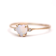 將圖片載入圖庫檢視器 14k Diamond Opal Heart Ring
