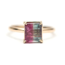 Carica l'immagine nel visualizzatore di Gallery, 14k Bicolor Tourmaline Ring

