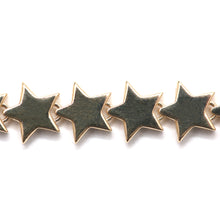 Laden Sie das Bild in den Galerie-Viewer, 14k Star Chain Bracelet
