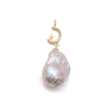 將圖片載入圖庫檢視器 14k Diamond Celestial Rainbow Pearl Pendant
