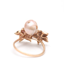 將圖片載入圖庫檢視器 14k Diamond Pearl Skull Memento Mori Ring
