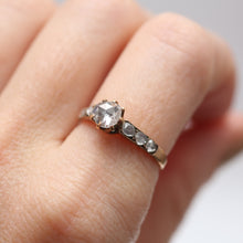 將圖片載入圖庫檢視器 15k Rose Cut Diamond Engagement Ring
